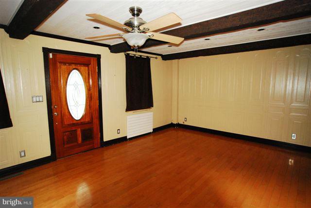 9529 Ridgely Avenue Baltimore, MD 21234 - Photo 7 of 17 Living Room