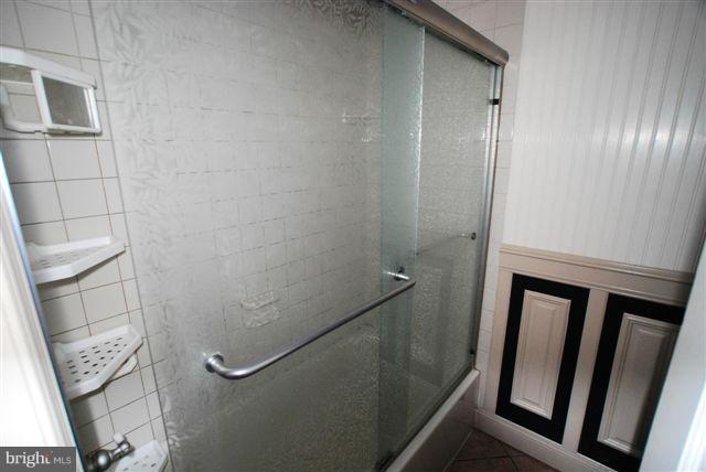 9529 Ridgely Avenue Baltimore, MD 21234 - Photo 10 of 17 Bath