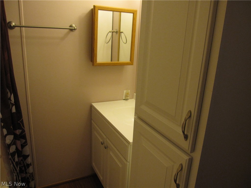 8754 Cleveland Road, Unit B Creston, OH 44217 - Photo 18 of 22 Gallery Image 18