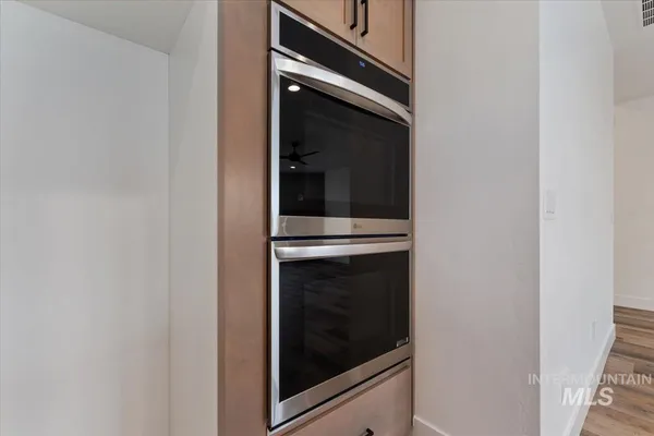 $2,800 | 698 North Morning Glory Way, Eagle, ID 83616