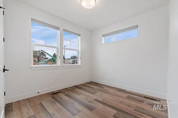 $2,800 | 698 North Morning Glory Way, Eagle, ID 83616