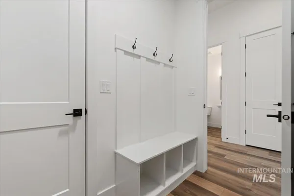 $2,800 | 698 North Morning Glory Way, Eagle, ID 83616