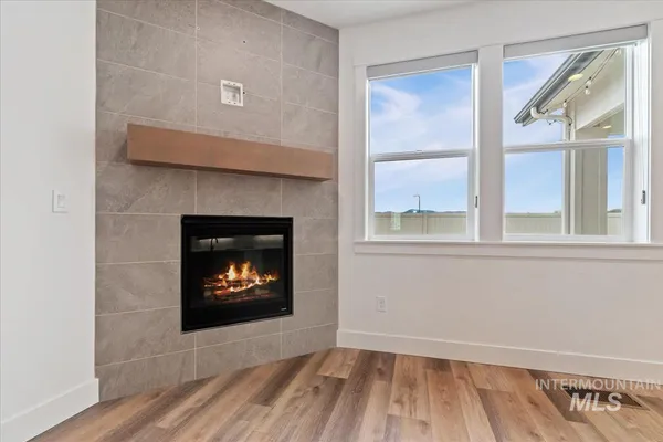 $2,800 | 698 North Morning Glory Way, Eagle, ID 83616