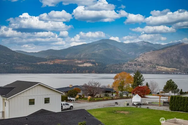 $2,495,000 | 755 Wapato Way, Manson, WA 98831