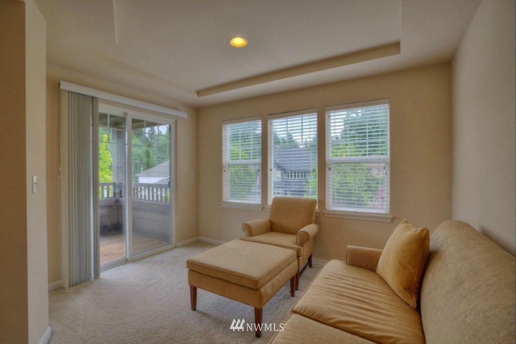 3315 Aberdeen Avenue Northeast Renton, WA 98056 - Photo 15 of 21 Gallery Image 15