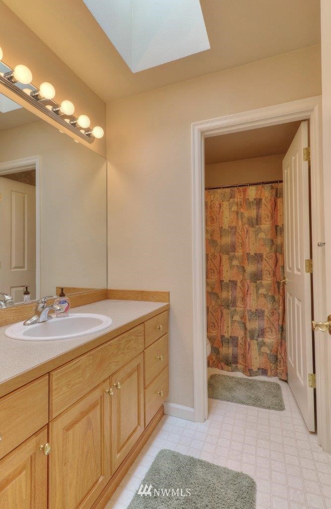 3315 Aberdeen Avenue Northeast Renton, WA 98056 - Photo 18 of 21 Gallery Image 18