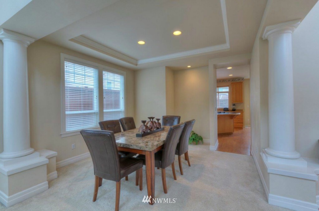 3315 Aberdeen Avenue Northeast Renton, WA 98056 - Photo 6 of 21 Gallery Image 6