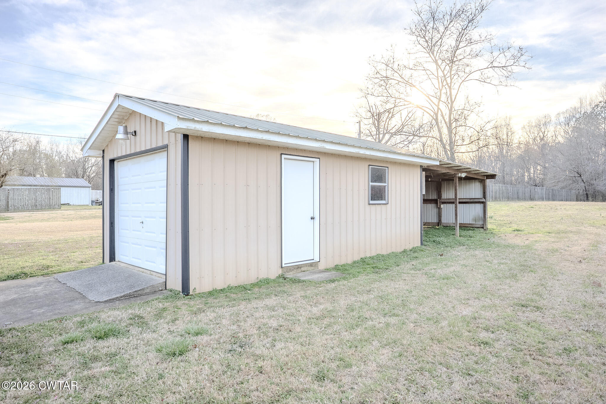549 Raines Springs Road Jackson, TN 38301 - Photo 6 of 20 Back 2