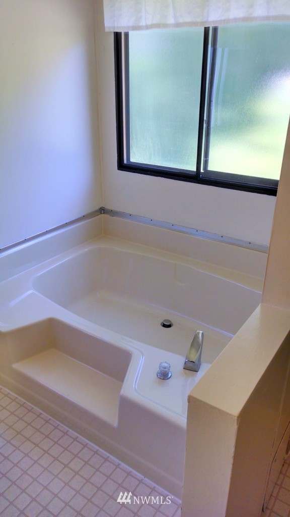 1301 Merchants Road Forks, WA 98331 - Photo 10 of 14 Gallery Image 10