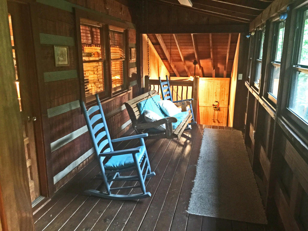 2102 Walt Price Road Sevierville, TN 37876 - Photo 7 of 15 2102 Walt Price upstairs sunroom