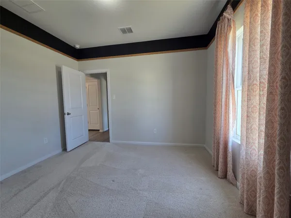 $1,995 | 8902 Grand Western, Converse, TX 78109