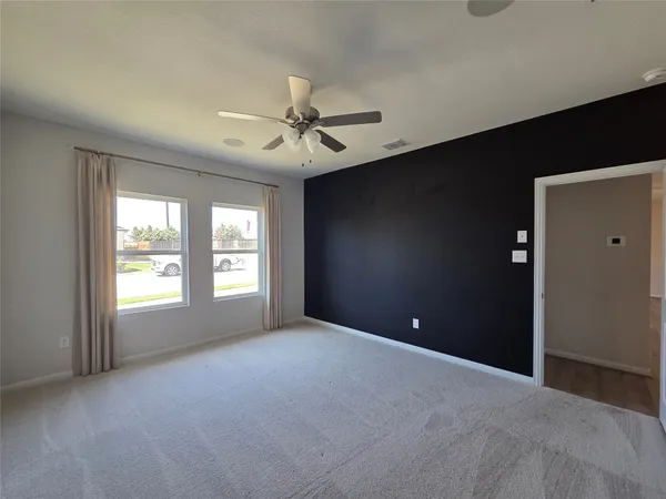 $1,995 | 8902 Grand Western, Converse, TX 78109