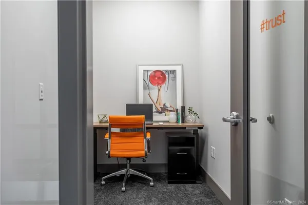 $3,335 | 300 Glover Avenue, Unit B420, Norwalk, CT 06850