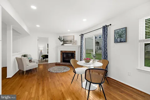 $685,000 | 291 College Manor Drive, Arnold, MD 21012