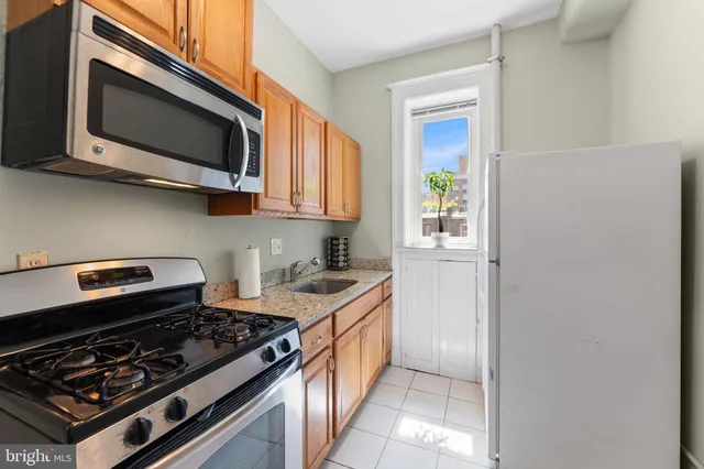 $220,000 | 1514 17th Street Northwest, Unit 311, Washington, DC 20036