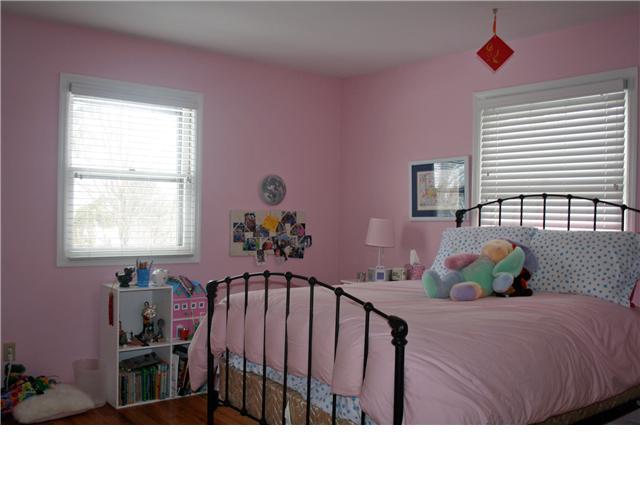 1255 Castleton Road North Columbus, OH 43220 - Photo 10 of 13