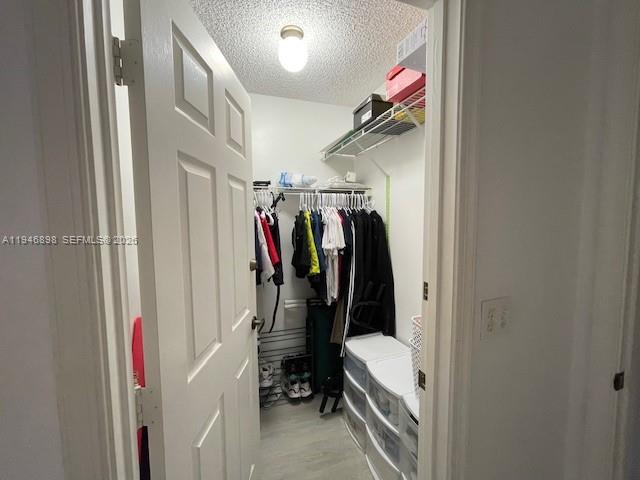 600 Southeast 25th Lane Homestead, FL 33033 - Photo 10 of 25 a walk in closet