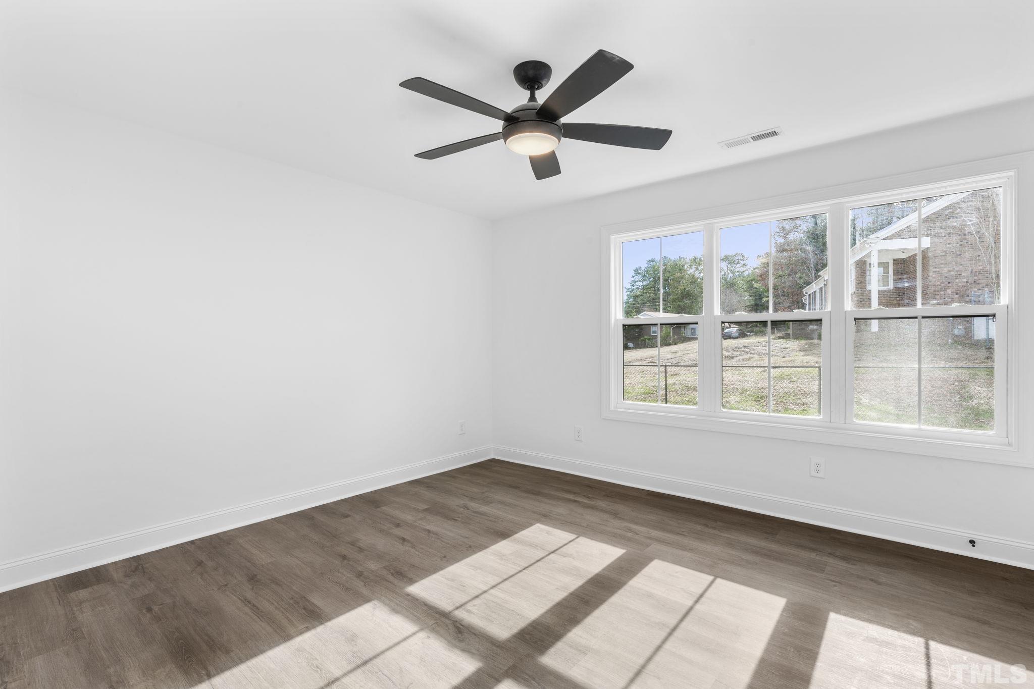 5711 Parker Pines Raleigh, NC 27609 - Photo 13 of 42 Gallery Image 13