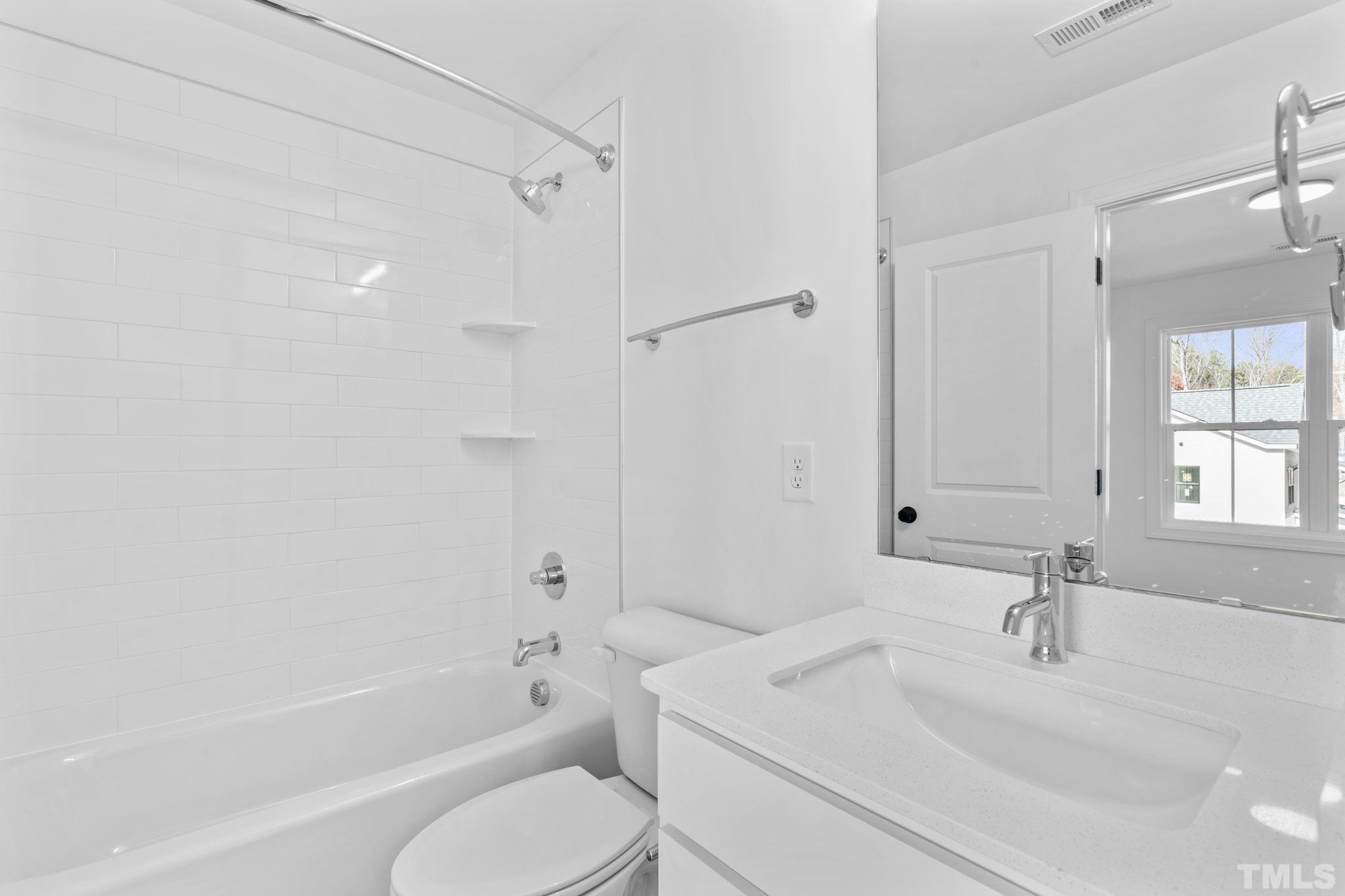 5711 Parker Pines Raleigh, NC 27609 - Photo 19 of 42 Gallery Image 19