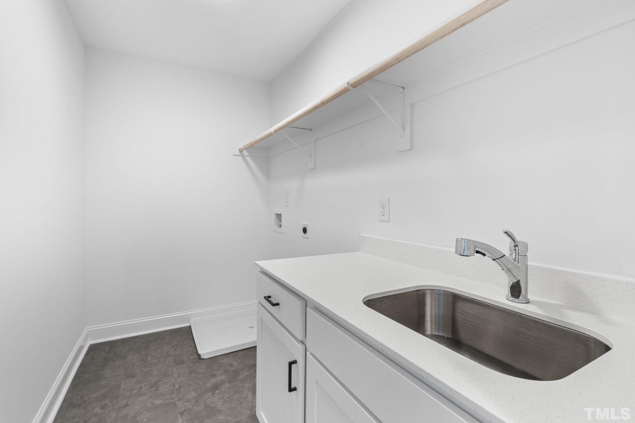 5711 Parker Pines Raleigh, NC 27609 - Photo 24 of 42 Gallery Image 24