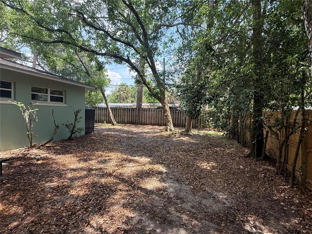 217 Northwest 36th Drive Gainesville, FL 32607 - Photo 3 of 22