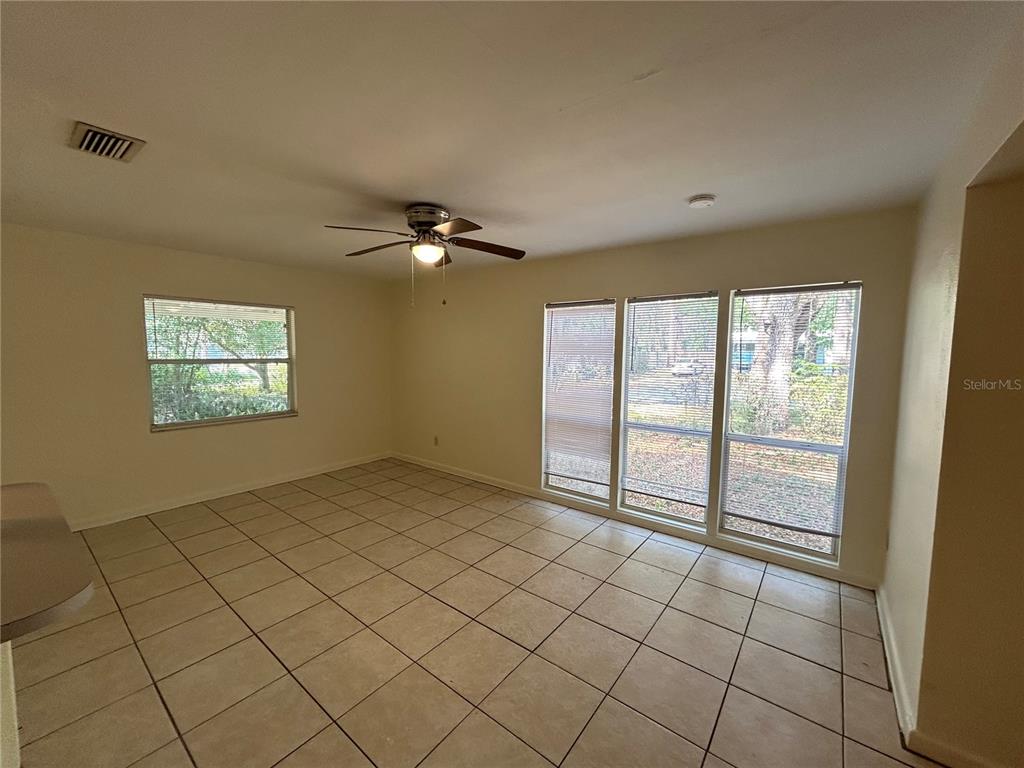 217 Northwest 36th Drive Gainesville, FL 32607 - Photo 8 of 22