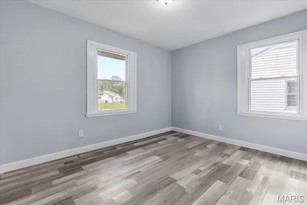 $1,300 | 332 Banff Circle, St. Louis, MO 63137