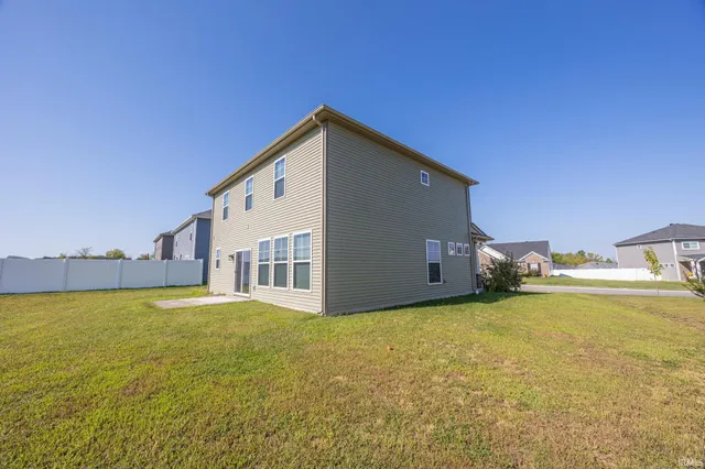 $305,000 | 1403 Abby Lane, Huntingburg, IN 47542