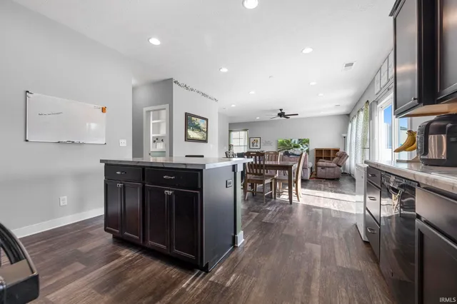 $305,000 | 1403 Abby Lane, Huntingburg, IN 47542