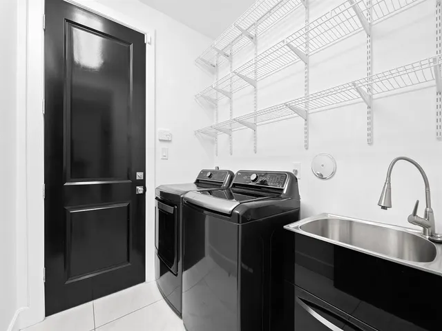 $2,234,000 | 2583 Mayfair Lane, Weston, FL 33327