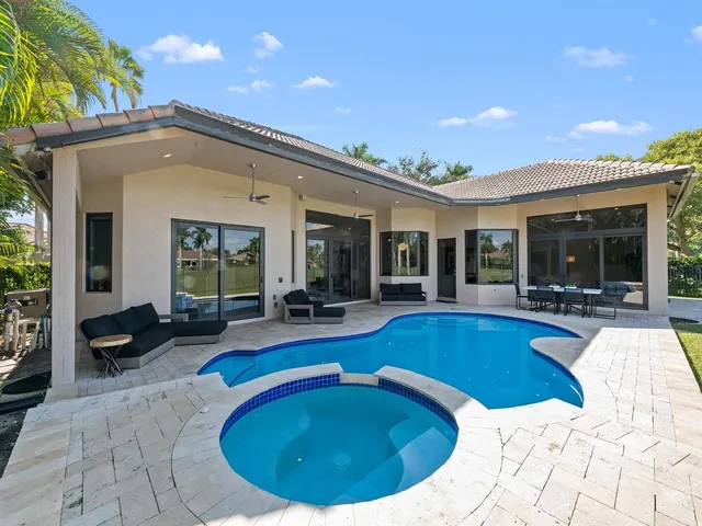 $2,234,000 | 2583 Mayfair Lane, Weston, FL 33327