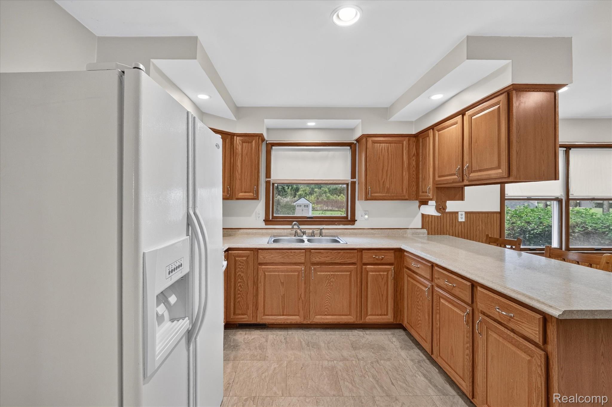 10785 Grafton Road Carleton, MI 48117 - Photo 26 of 51 21-10785-Grafton-Rd-Carleton-MI-48117-WindowStill.jpg