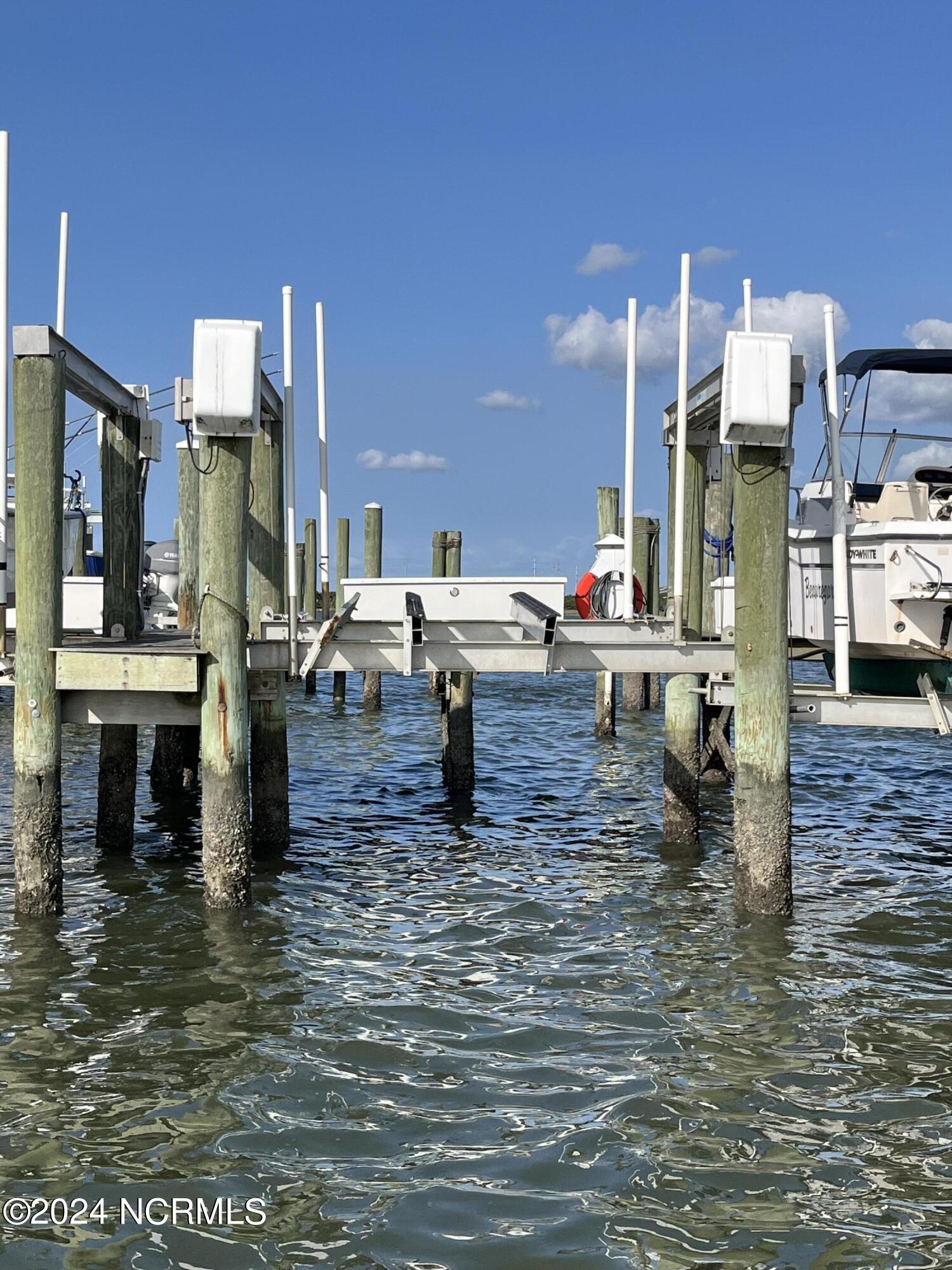 100 Olde Towne Yacht Club Dr Unit 5  