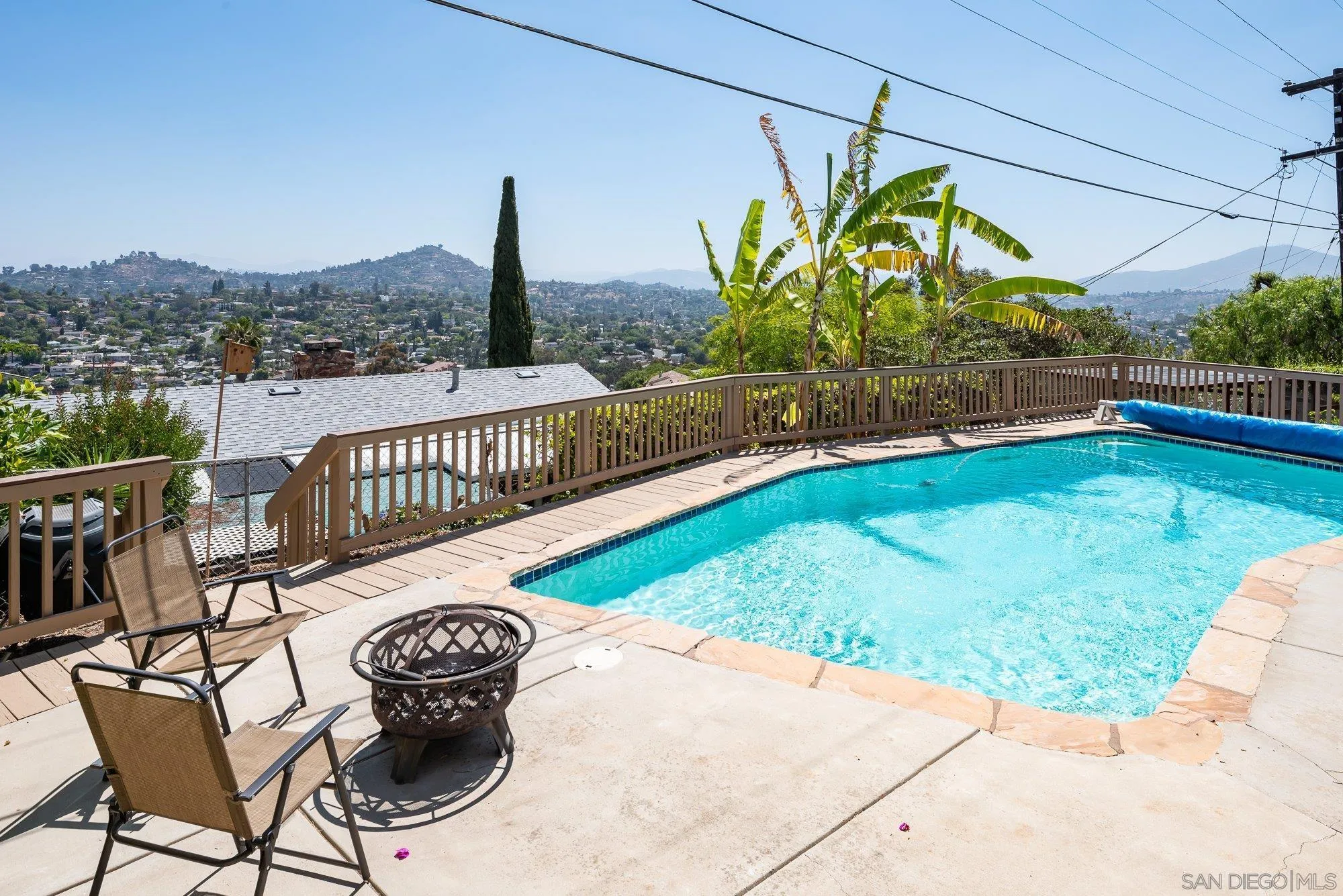 4361 Valle Drive La Mesa, CA 91941 - Photo 49 of 67 a view of a chairs and table in the patio