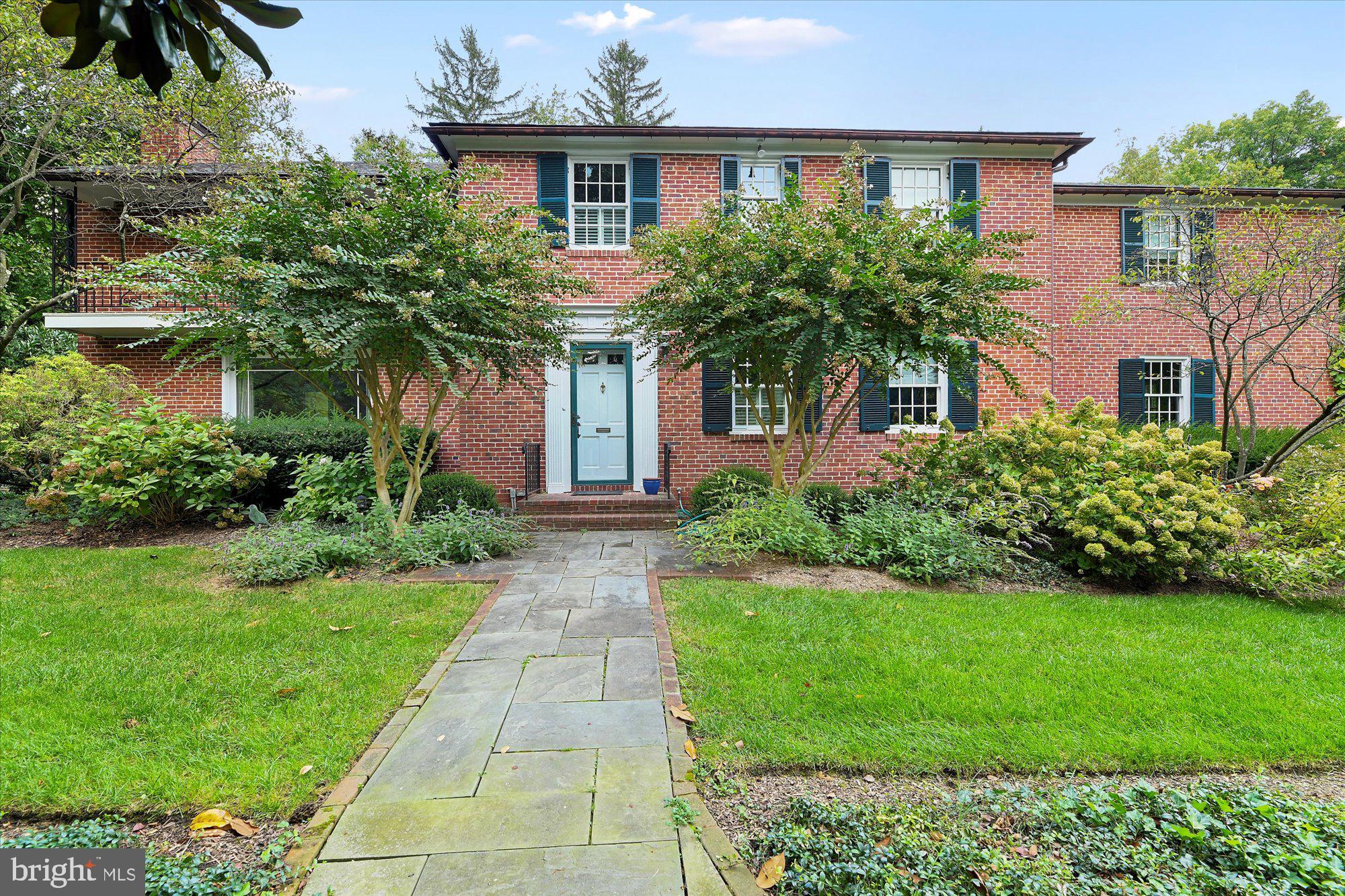 102 Castlewood Road Baltimore, MD 21210 - Photo 1 of 74 Classic red brick colonial home