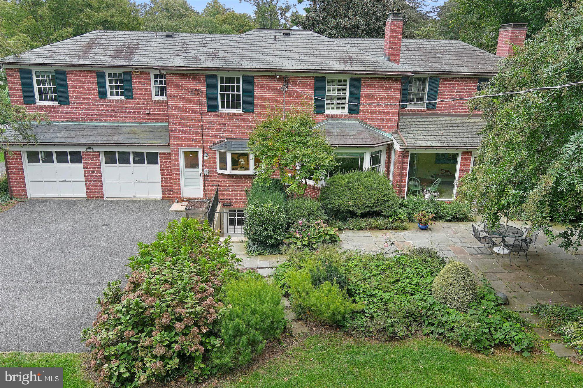 102 Castlewood Road Baltimore, MD 21210 - Photo 6 of 74 Two car garage + bluestone patio