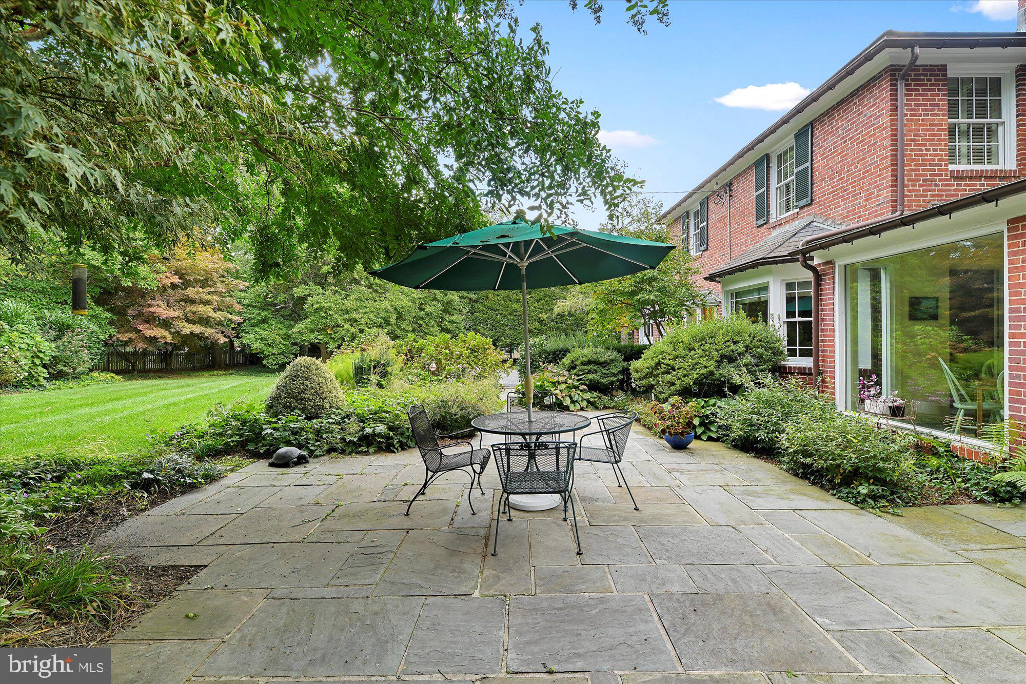 102 Castlewood Road Baltimore, MD 21210 - Photo 62 of 74 The sun room overlooks the patio