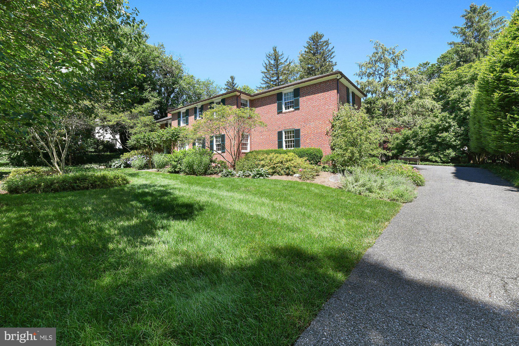 102 Castlewood Road Baltimore, MD 21210 - Photo 9 of 74