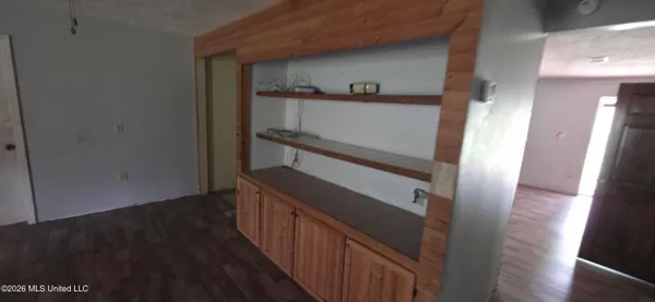 $150,000 | 2002 Sherwood Drive, McComb, MS 39648