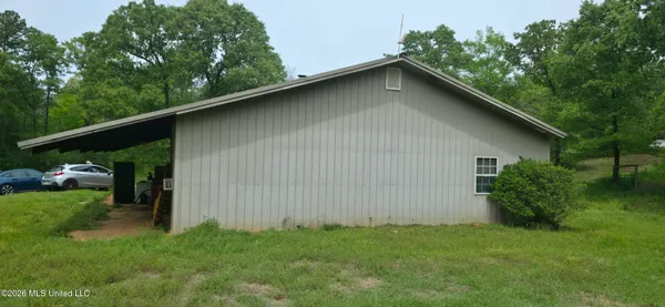 $150,000 | 2002 Sherwood Drive, McComb, MS 39648