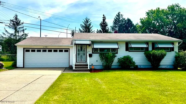 $180,000 | 5527 Meadow Lane, Bedford, OH 44146