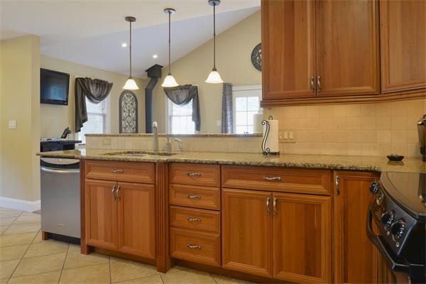 1 Sylvia Road North Reading, MA 01864 - Photo 4 of 30