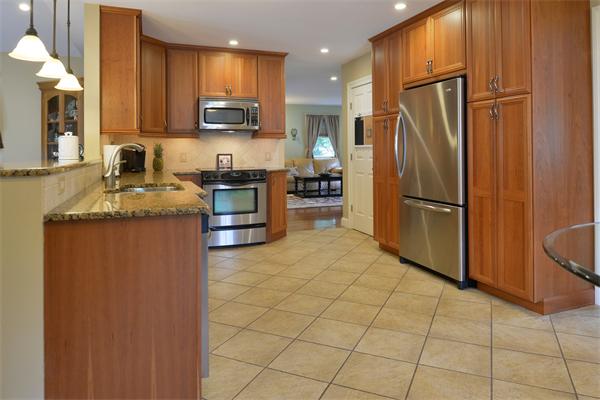 1 Sylvia Road North Reading, MA 01864 - Photo 5 of 30