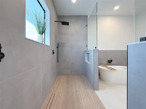 $4,500 | 14671 Lillian Circle, Port Charlotte, FL 33981