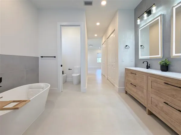 $4,500 | 14671 Lillian Circle, Port Charlotte, FL 33981