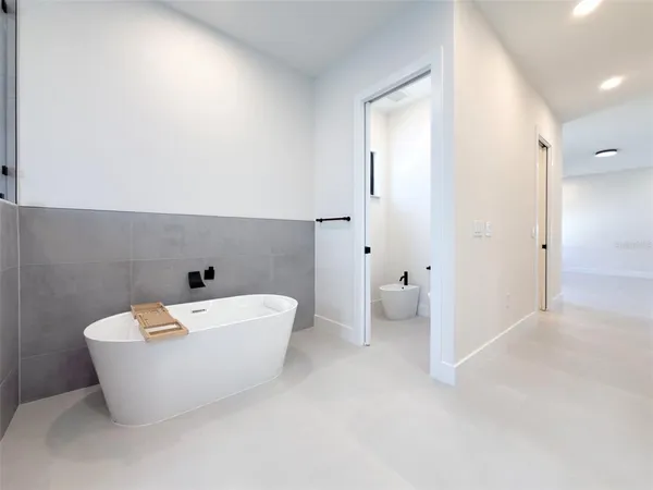 $4,500 | 14671 Lillian Circle, Port Charlotte, FL 33981