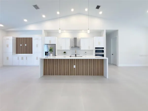 $4,500 | 14671 Lillian Circle, Port Charlotte, FL 33981