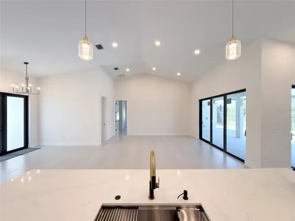 $4,500 | 14671 Lillian Circle, Port Charlotte, FL 33981