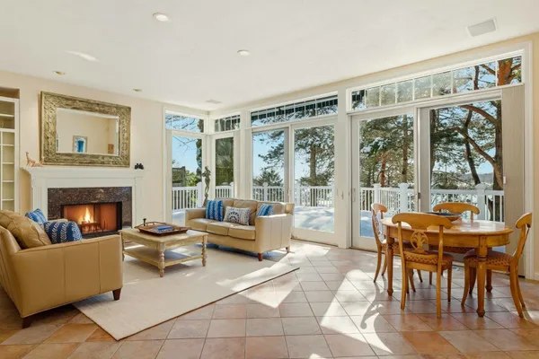 $4,999,999 | 75 Marina Heights, New Castle, NH 03854