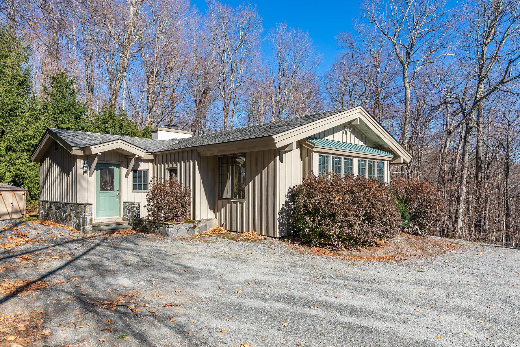 22 Mountain View Road Winhall, VT 05340 - Photo 21 of 31 Gallery Image 21